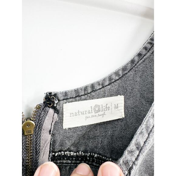 Natural Life JJ Gray Denim Scoop Neck Jumper Tank Mini Dress Size Medium - Picture 4 of 4